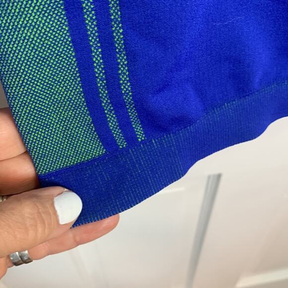 Athleta Neothermal Long Sleeve Blue Green Crewneck Layering Top W-036 Sz M - Picture 8 of 8